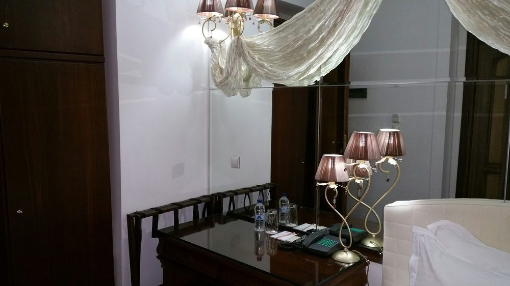 Acropolis Museum Boutique Hotel Атина Екстериор снимка
